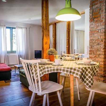 Besighomes Apartment Olive Безіґайм Екстер'єр фото